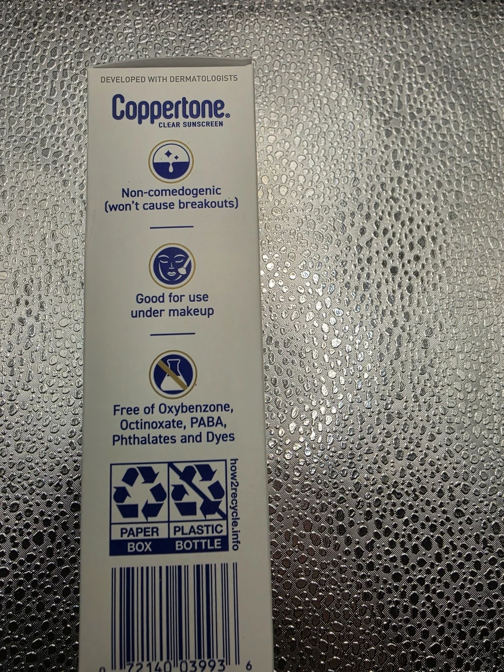 Coppertone Every Tone Invisible Finish Face SPF 60+ Hydrating - White & Blue